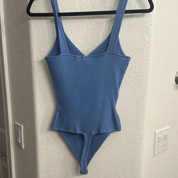 Abercrombie & Fitch Light Blue Ribbed One-Piece Bodysuit - Picture 2 of 3